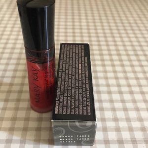 NWT Mary Kay Nourishing Plus Lip Gloss Mango Tango